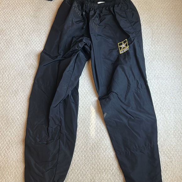 U.S. Army Jacket and Pants - Picture 3 of 3